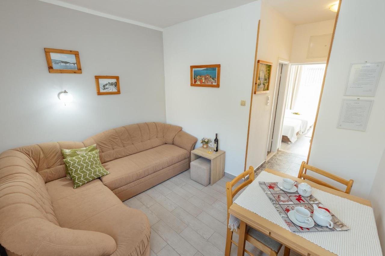 Apartmani Vico Herceg Novi Esterno foto