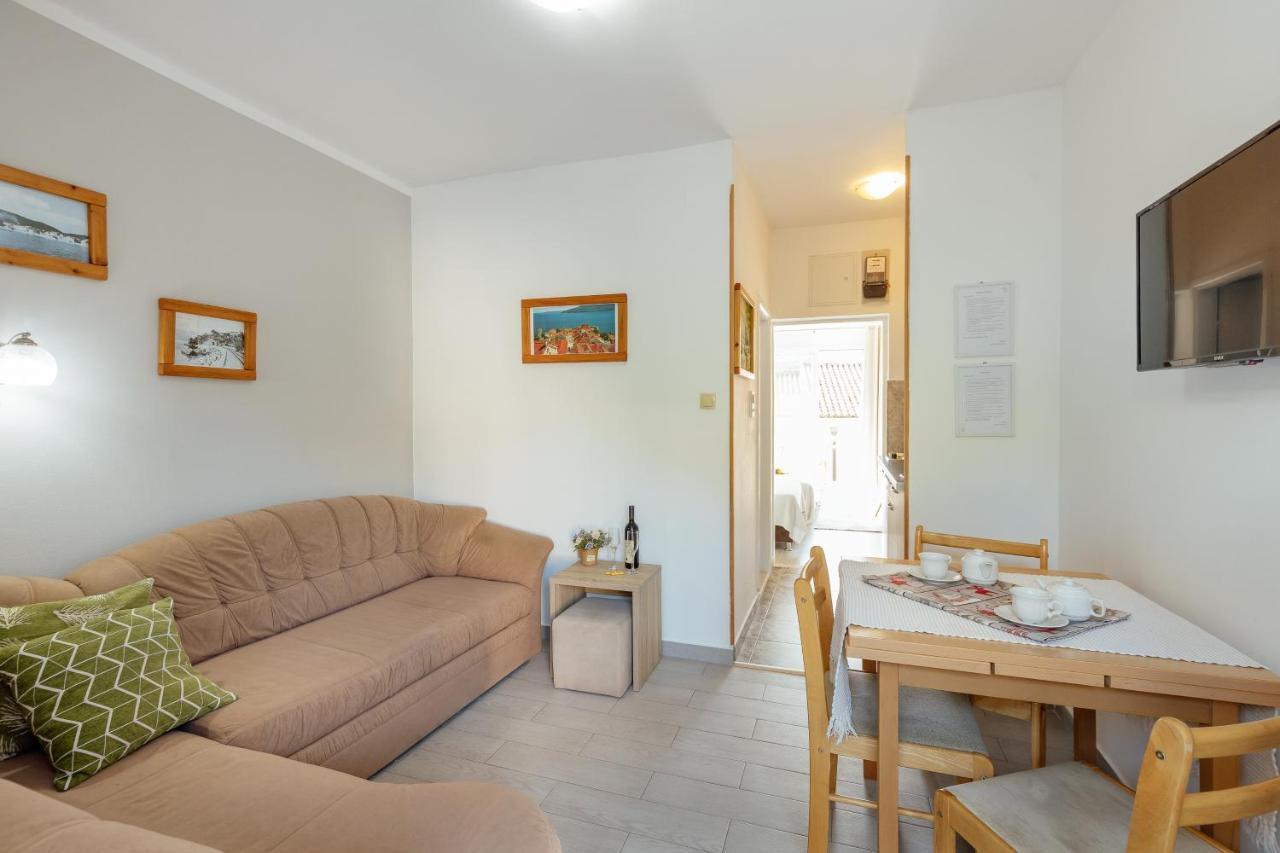 Apartmani Vico Herceg Novi Esterno foto