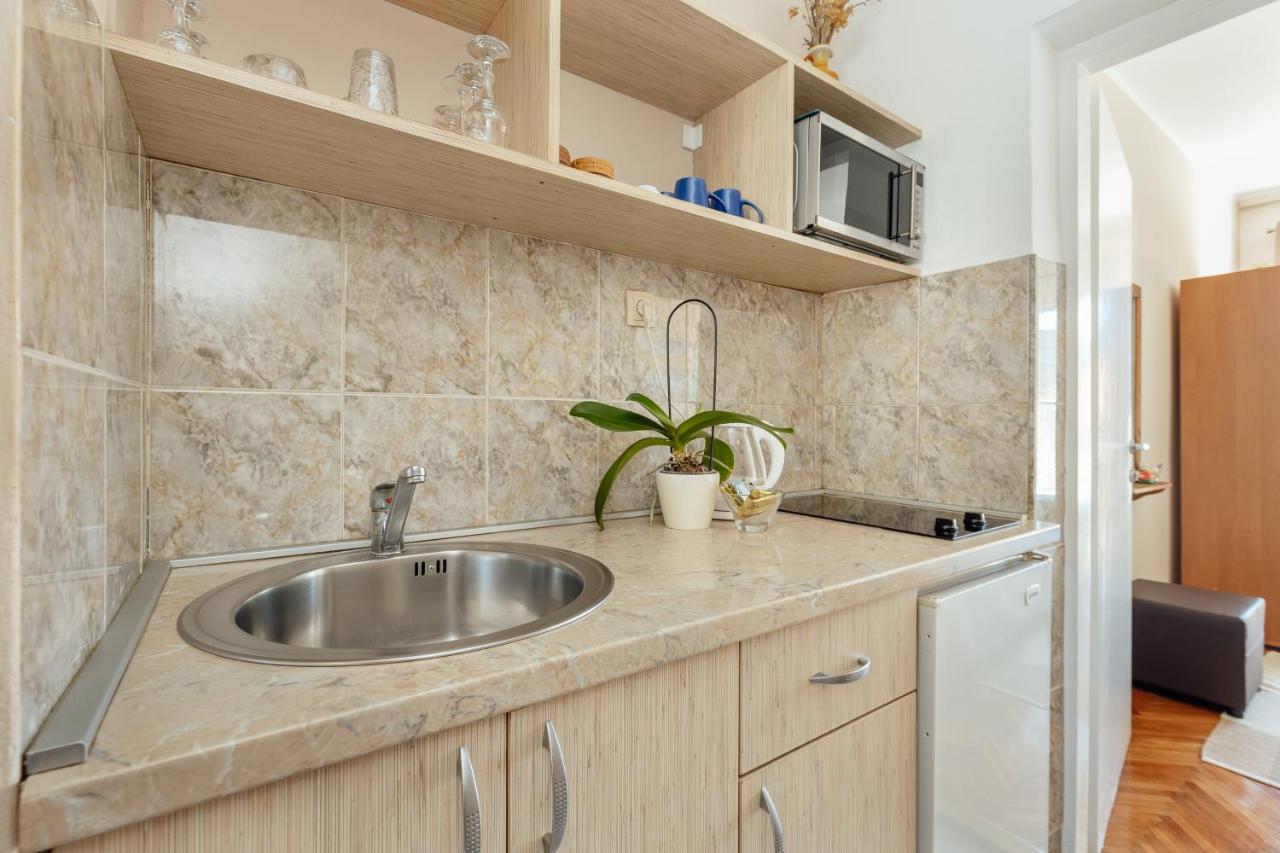 Apartmani Vico Herceg Novi Esterno foto