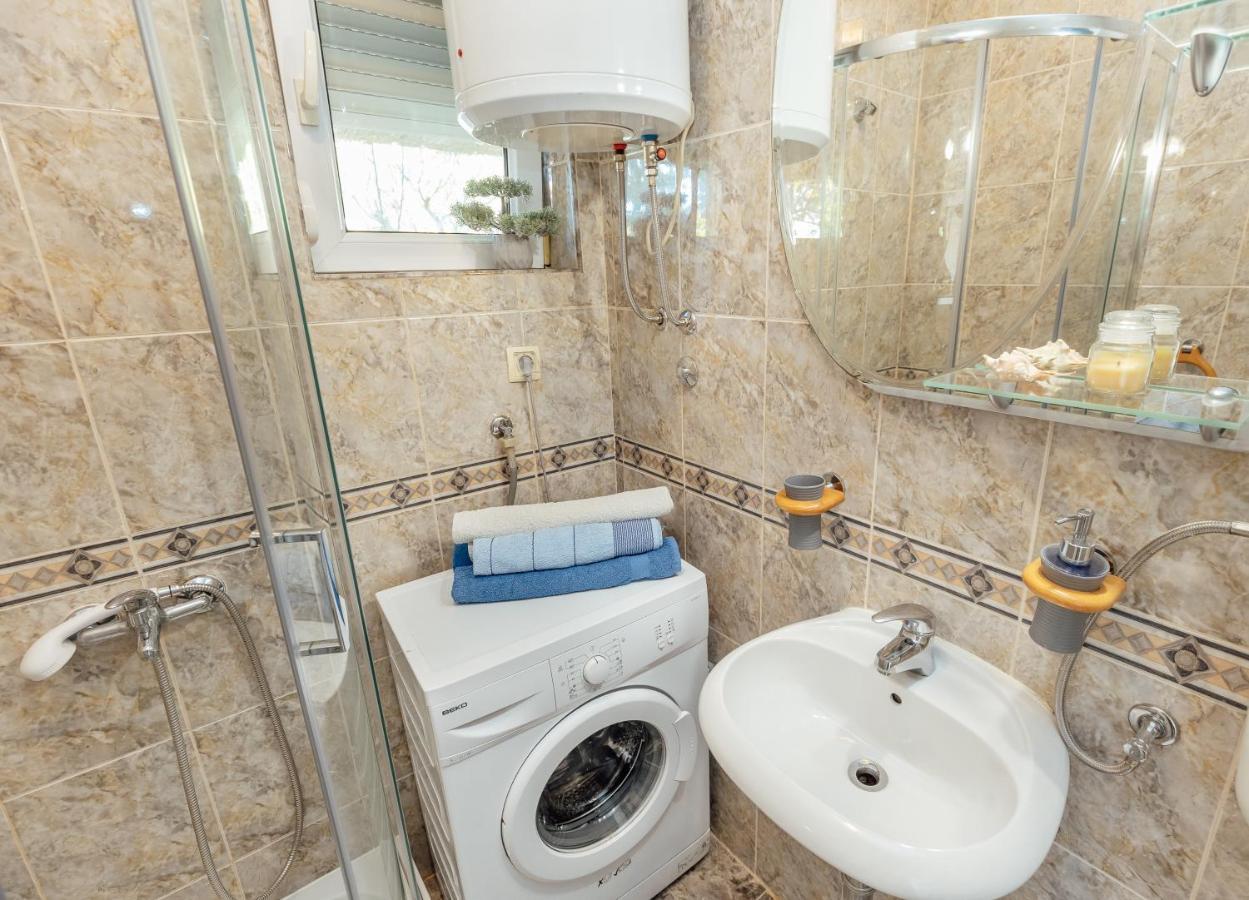 Apartmani Vico Herceg Novi Esterno foto