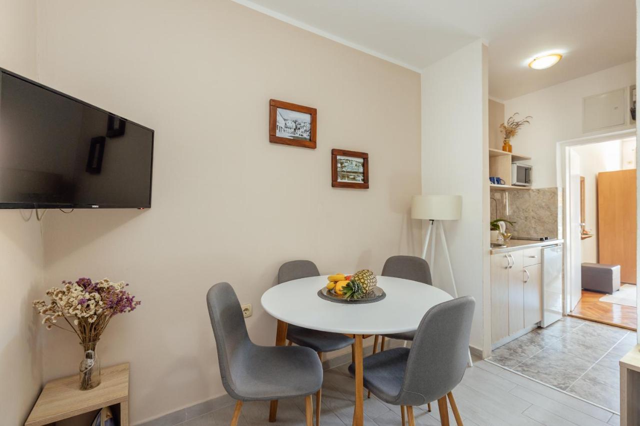 Apartmani Vico Herceg Novi Esterno foto